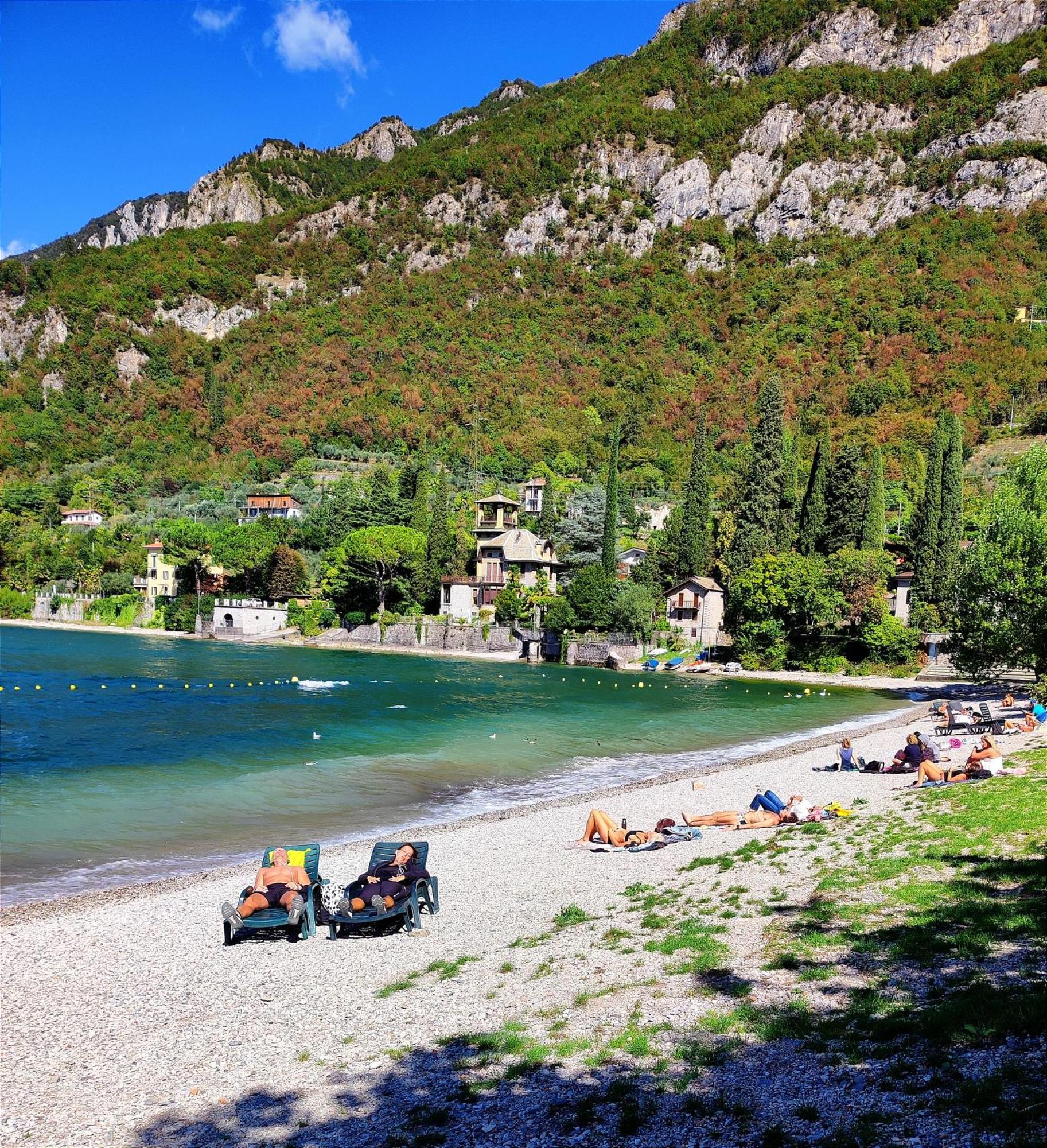 B&B Le Fate Del Lago เลียร์นา ภายนอก รูปภาพ